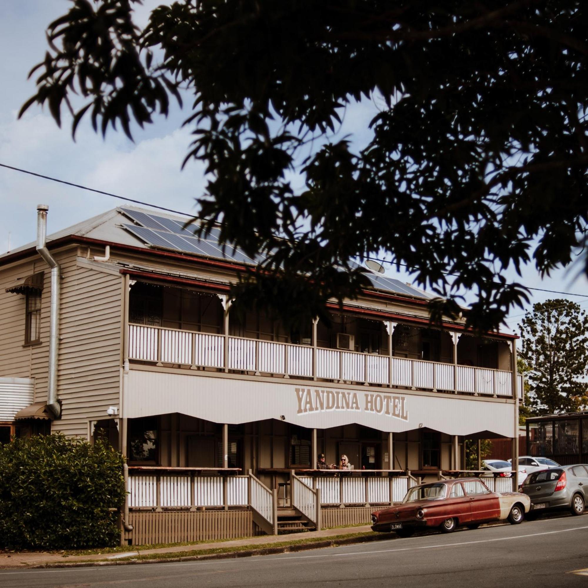 Yandina Hotel Екстериор снимка